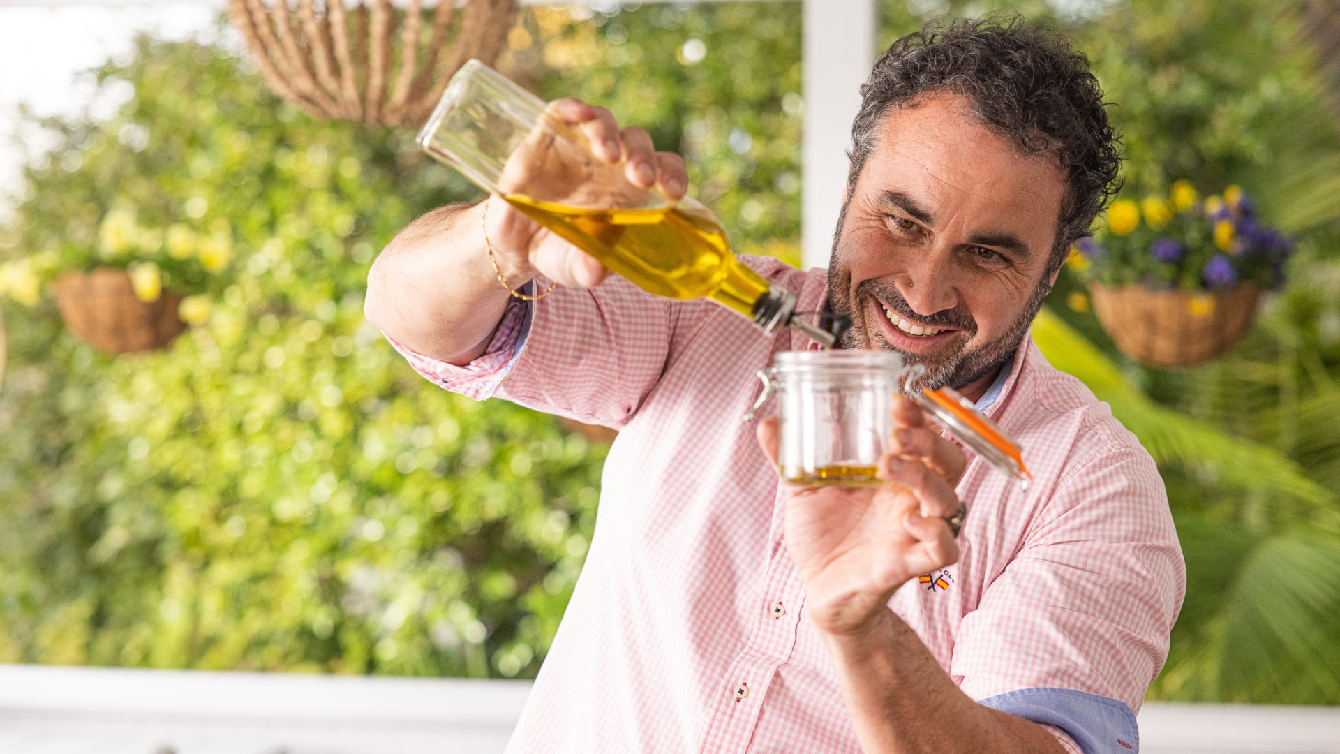 Making friends with salad: Miguel Maestre’s must have salad dressing