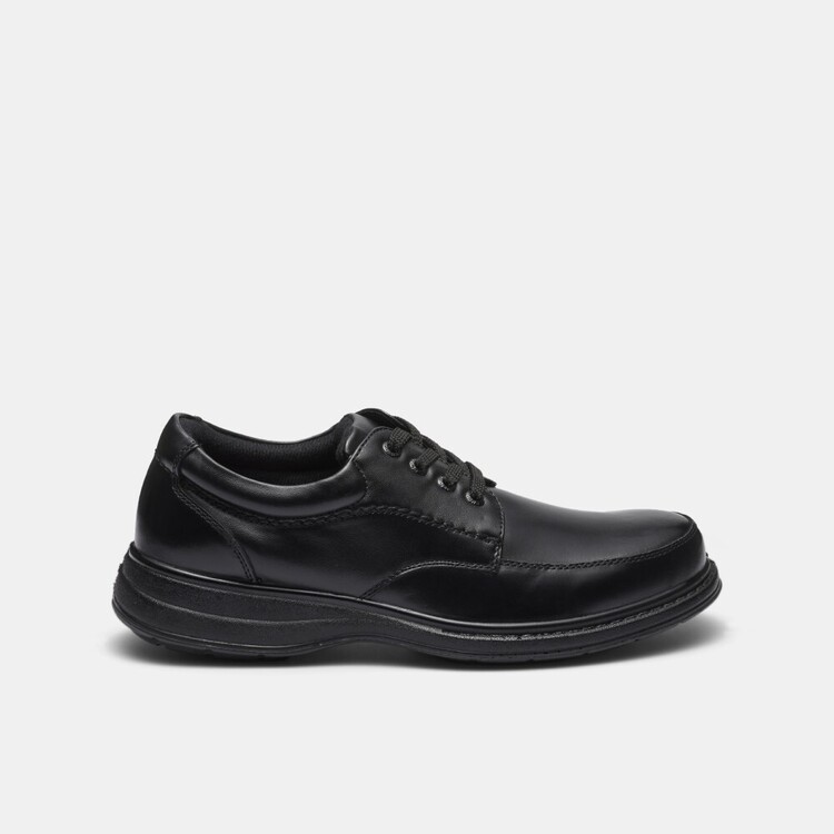 who made hush puppies shoes