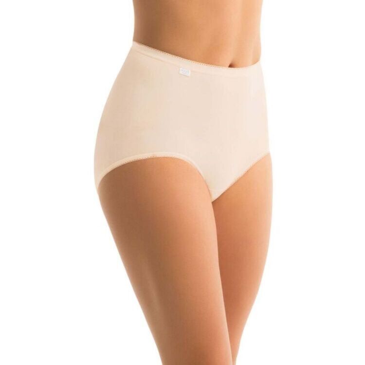 3 Pack of Womens Maxi Briefs (7001 White or Nude) High Waisted