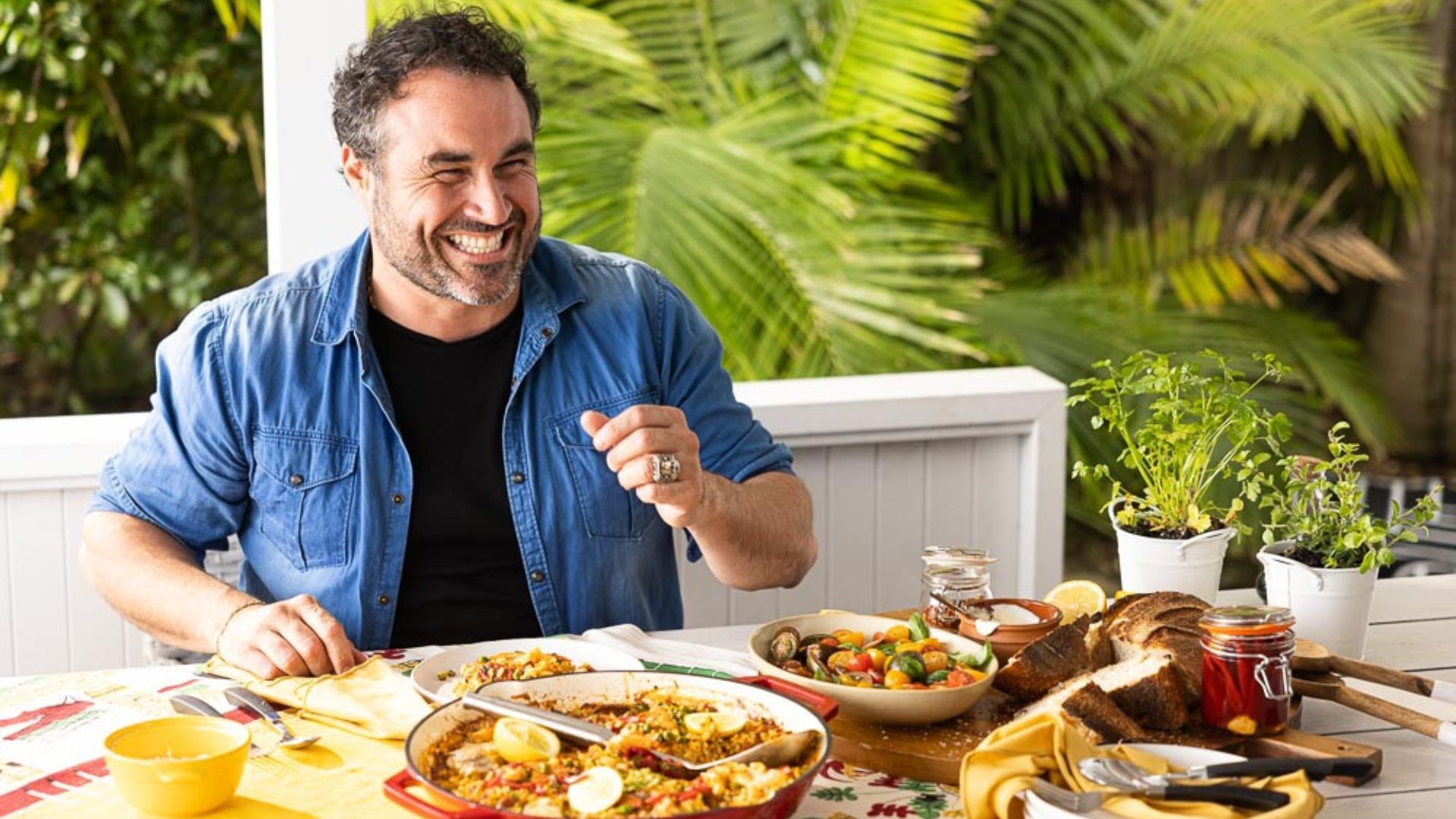 Cook Paella With Miguel Maestre In His Brand New Paella Pan