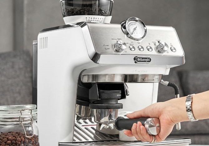 How to Create an At-Home Coffee Station