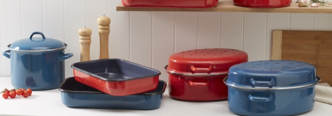 Bakeware 101: Your Complete Ovenware Buying Guide