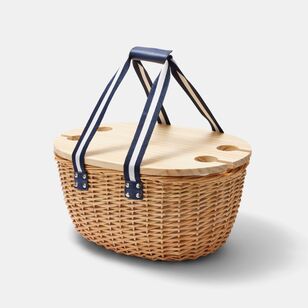 Shaynna Blaze 4 Person Picnic Basket With Table Lid