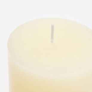 Soren Christmas Unscented Candle White