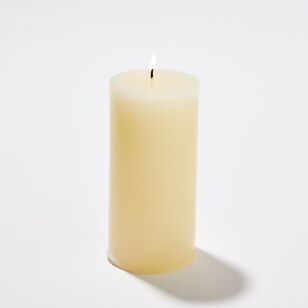 Soren Christmas Unscented Candle White