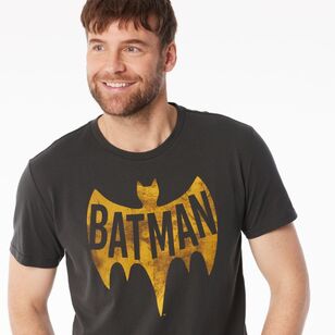 DC Comics Men's Batman Signal Tee Wash Black