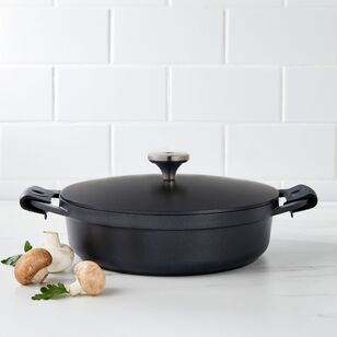 Maxwell & Williams Agile 4L Non-Stick Shallow Casserole Pot Black