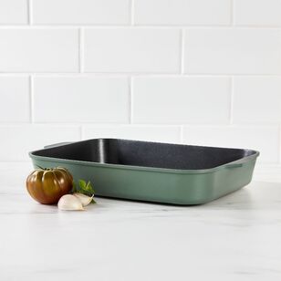 Maxwell & Williams Agile 34 x 26 x 5.5 cm Non-Stick Roasting Pan Sage