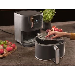 Braun 4.3L MultiFry 3 Digital Air Fryer HF3030