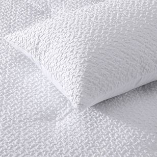 Accessorize Dotty Jacquard 3 Piece Comforter Set White