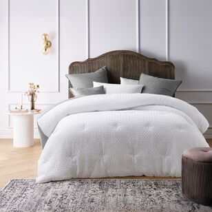 Accessorize Dotty Jacquard 3 Piece Comforter Set White