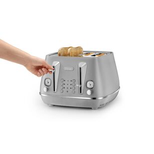 Delonghi Distinta Perla 4 Slice Toaster Silver